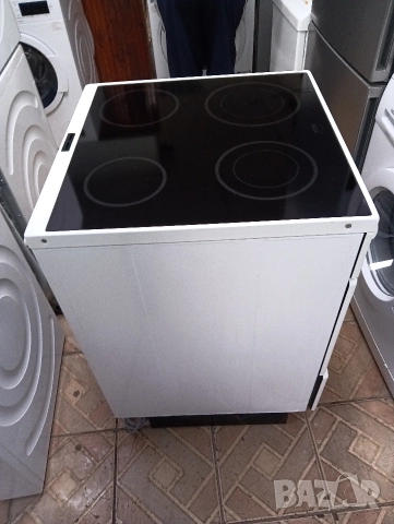 Уникална печка с керамичен плот Voss Electrolux с две години гаранция!, снимка 3 - Печки, фурни - 52770240