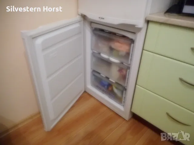 Хладилник с Фризер Wihirlpool Calss A , снимка 5 - Хладилници - 49898902