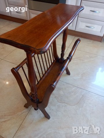 Ретро дървена етажерка за вестници уникат 