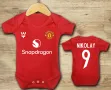 БЕБЕШКО боди MANCHESTER UNITED / МАНЧЕСТЪР ЮНАЙТЕД с ИМЕ и НОМЕР! Или на ОТБОР по ТВОЙ избор!, снимка 1