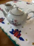 Порцеланов чайник и латиера "Ябълков цвят" от завод Стойко Иванов Пеев - СИП, снимка 1