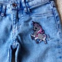 Детски дънки Denim с бродерия и дължина 64см за ръст 104см, снимка 8 - Детски панталони и дънки - 28657174