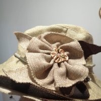 Дизайнерска шапка уникат, снимка 2 - Шапки - 40391243
