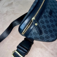 Мъжка чанта за през рамо Gucci, снимка 1 - Чанти - 44913667