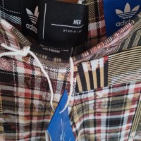 Оригинален дамски клин Adidas originals, снимка 5 - Клинове - 43835922