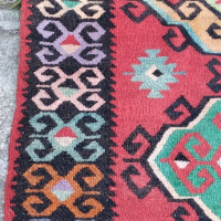 Ръчно тъкан Чипровски вълнен килим.Антика за ценители., снимка 7 - Килими - 44912501