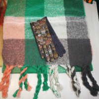 Дамски шалове и ръкавици , снимка 11 - Шапки - 15644905