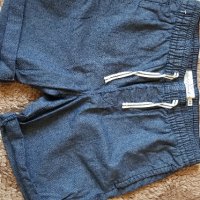Дамски къси дънкови панталонки НМ, снимка 1 - Къси панталони и бермуди - 32888072