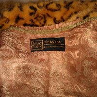 Елегантно късо палто от норка Saga Mink Royal намалявам на 850 , снимка 18 - Палта, манта - 28779365