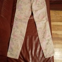 Sisley оригинален нов панталон, снимка 2 - Панталони - 32389256