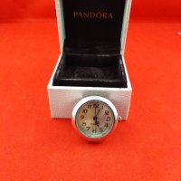 Часовник Quartz + кутия Pandora, снимка 1 - Дамски - 15370720