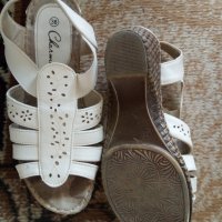 Дамски бели сандали, снимка 2 - Сандали - 37432928