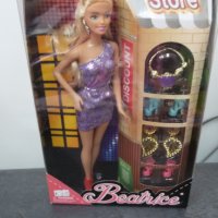 Красива кукла Барби с аксесоари, бижута и обувки в кутия, варианти - 3180, снимка 5 - Кукли - 30784336