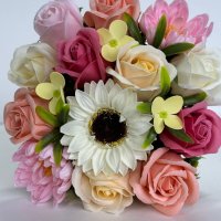 Букет с ароматни сапунени рози, снимка 7 - Подаръци за жени - 44036613