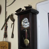 Стенен часовник, снимка 4 - Антикварни и старинни предмети - 28401314