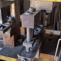 Механична преса за алуминиева дограма , снимка 8 - Други машини и части - 44517192