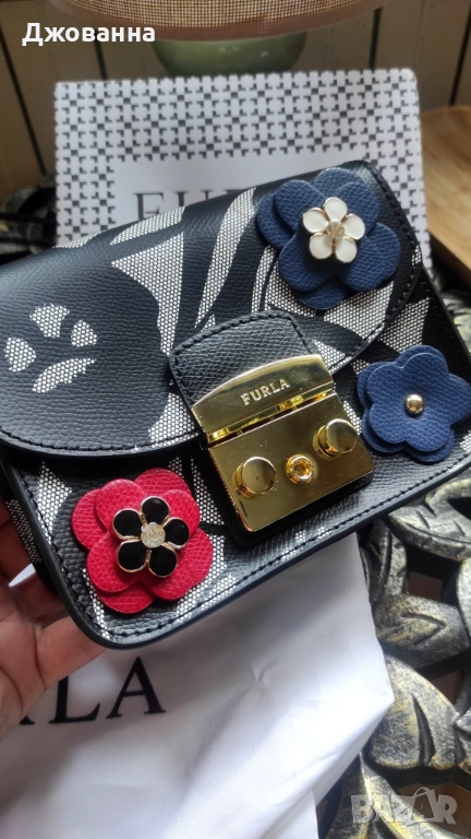 Furla , снимка 1