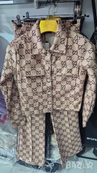 дамски комплекти яке и панталон gucci , снимка 1