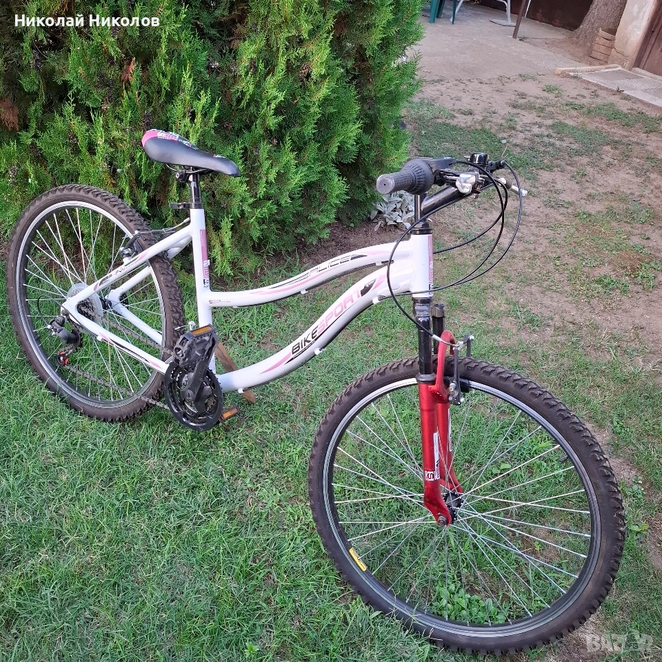 продава се много запазен велосипед, снимка 1