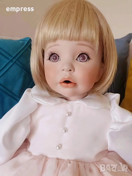 Порцеланова кукла Celia , снимка 1