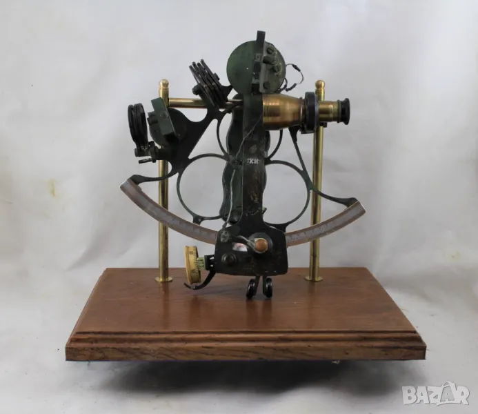 304 Корабен секстант ”Kelvin & Hughes ltd. ”, снимка 1