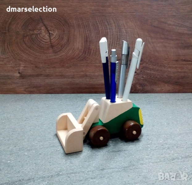 Малък декоративен дървен багер-моливник DMAR 136C, снимка 1