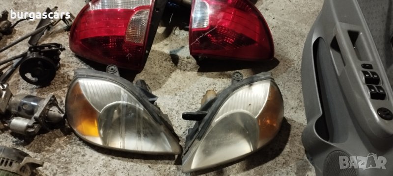 Фарове ляв десен Kia Rio - 50лв, снимка 1