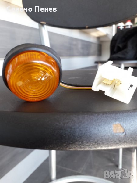 Мигач в калник Нисан Съни 86-91г, снимка 1