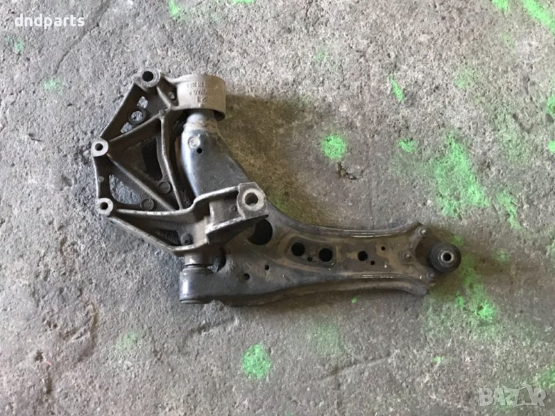 Ляв носач VW Passat B6, 1.9 TDI, 105 к.с., 2008г., снимка 1