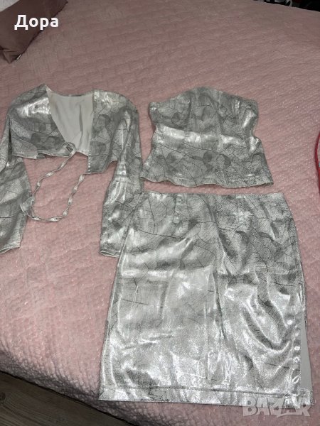 Уникално стои , Комплект бюстие пола и късо горнище , снимка 1