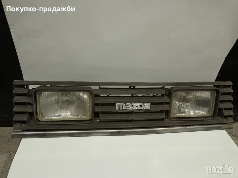 Mazda 323 BD 1980 1981 1982 HELLA Двойна решетка на фаровете Дълги светлини, снимка 1
