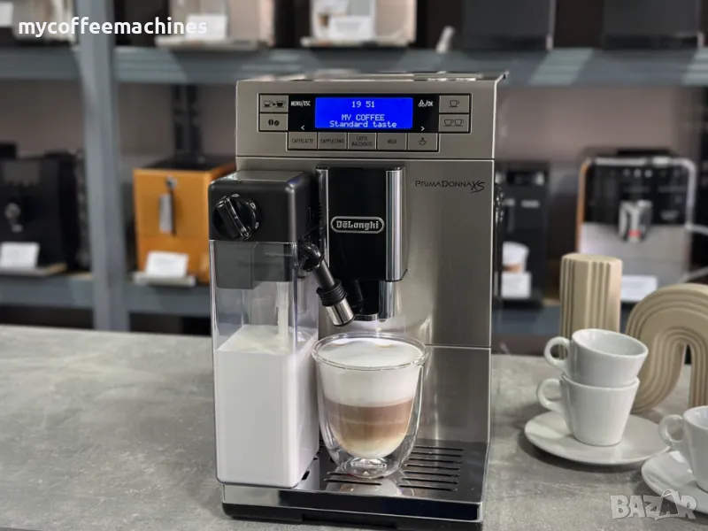 Кафемашина DeLonghi PrimaDonna XS ETAM 36.366, снимка 1