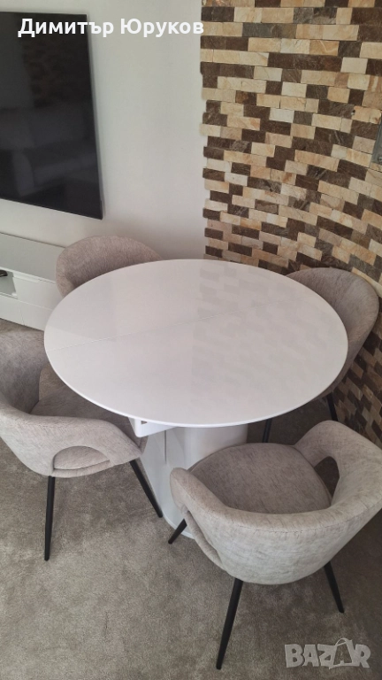 Маса и 4 стола, снимка 1