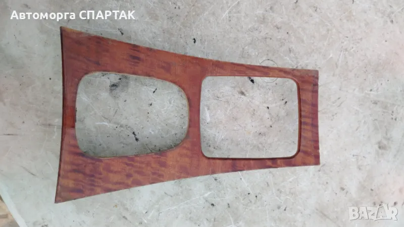 Лайсна около скоростен лост Mercedes-Benz C-CLASS 203 (W/S/CL) 2000-2007 MB070322N-157, снимка 1