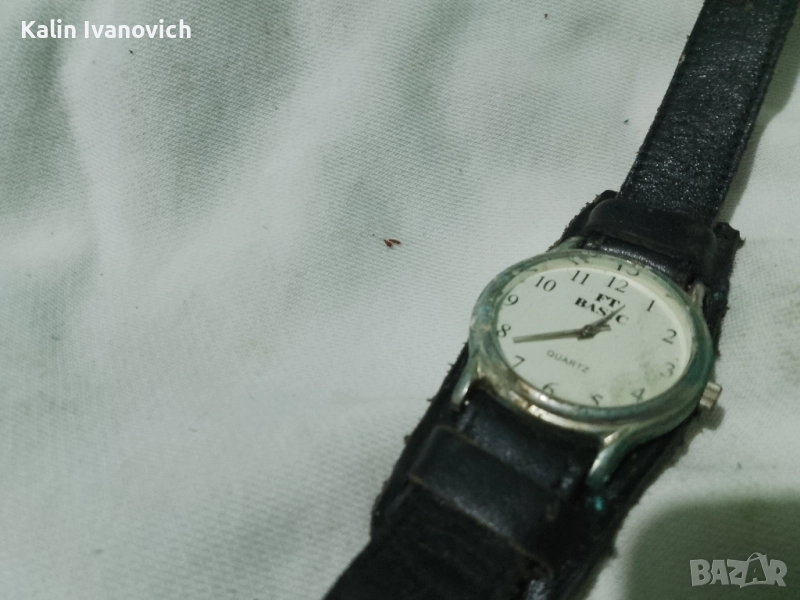 ръчен часовник в много добро състояние само бътерята е паднала работещ, снимка 1