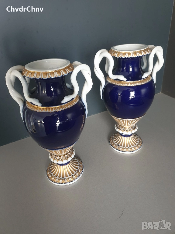 2бр Meissen фигурални вази 28см/стара Майсен порцеланова пиедестална ваза с дръжки-змии/кобалт, снимка 1
