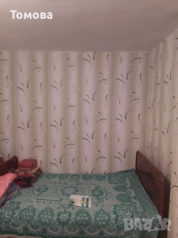 Продавам  двуетажна къща с двор в село Горна Бешовица, снимка 15 - Къщи - 43938383