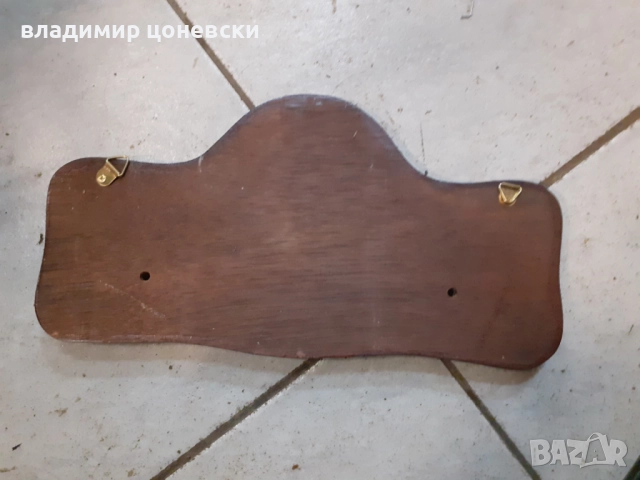 Дървена стойка за стена за пистолет,пищов,нож и др., снимка 5 - Декорация за дома - 52321202