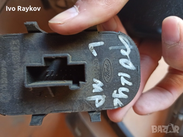 Панел Бутони Стъкла , Ford Focus MK1 , 98AB14A132DE, снимка 6 - Части - 52498083