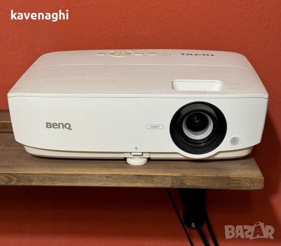 Продавам: Проектор BENQ TH535 Full HD, 3500 лумена, 2x HDMI, 15.000:1, снимка 3 - Плейъри, домашно кино, прожектори - 51973139