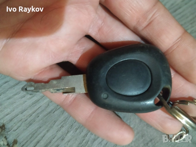 Kлюч за запалване за RENAULT SCENIC CLIO LAGUNA, снимка 3 - Части - 51634532