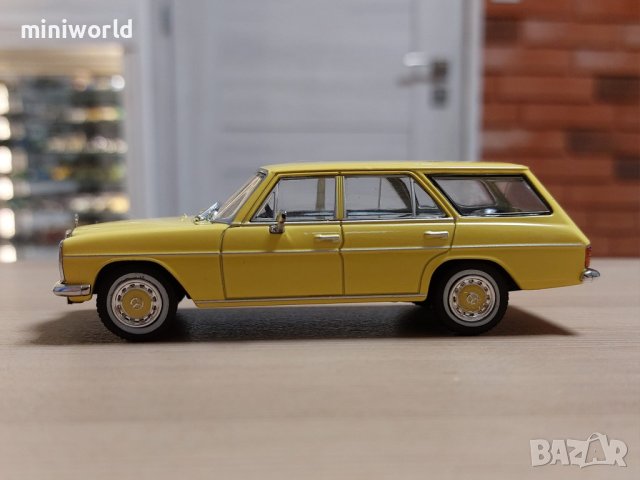 Mercedes-Benz 220D Rural W114 1972 - мащаб 1:43 на DeAgostini моделът е нов в блистер, снимка 2 - Колекции - 43001950