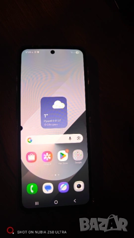 Samsung galaxy z flip 6 12/256gb с лек дефект!, снимка 3 - Samsung - 53203546