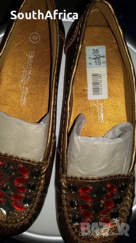 Балеринки-старо злато с камъни-Нови!, снимка 1 - Дамски ежедневни обувки - 22296499