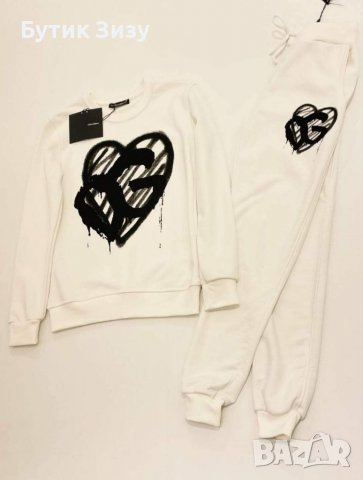 Дамски екип Dolce&Gabbana в черен и бял цвят, снимка 2 - Спортни екипи - 39981947