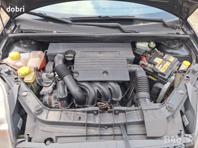 Форд Фиеста 1.3 -75кс.бензин 2006г. Климатик, снимка 9 - Автомобили и джипове - 52219600