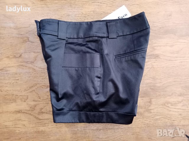 Carry Allen by Ella Singh, Дизайнерски, Размер S. Код 1537, снимка 10 - Къси панталони и бермуди - 35656643