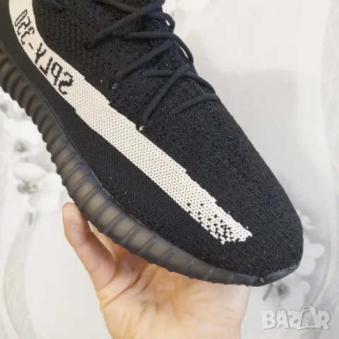 маратонки adidas YEEZY BOOST 350 V2 "Oreo  номер 46 ,5- 47 1/3, снимка 3 - Маратонки - 49784652