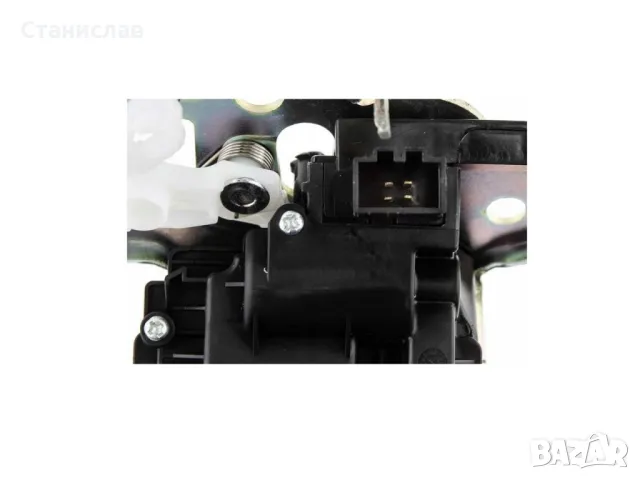 Audi A4 B9 Брава за багажник , снимка 2 - Части - 50176842