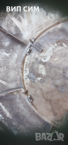 Оригинални тасове Mercedes 15 цола, снимка 3 - Аксесоари и консумативи - 51827134